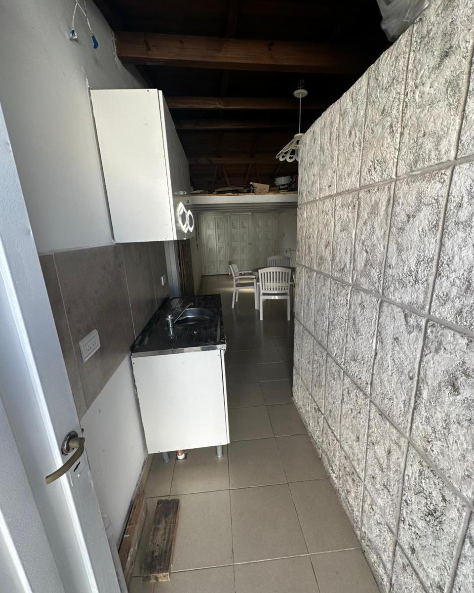 Vende Casa Semicentro! Gran Oportunidad 4