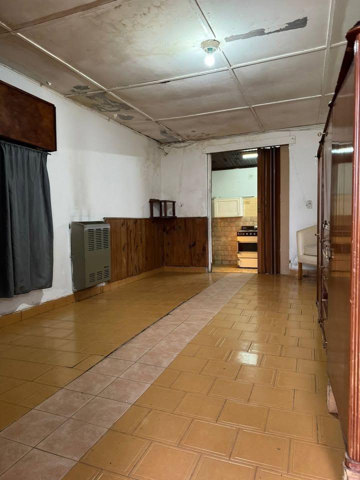 Foto de CASA A RECICLAR EN VENTA, imagen 5