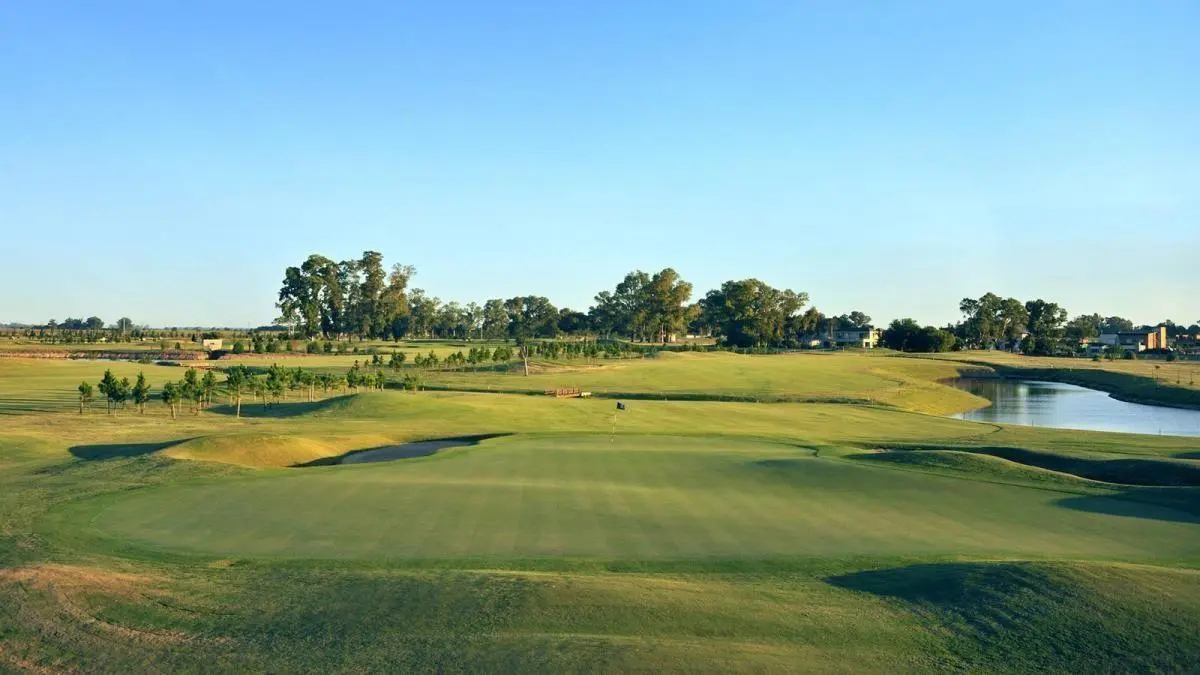 Lote a la Laguna  en Venta en La Providencia Resort & Country Club, Canning 5