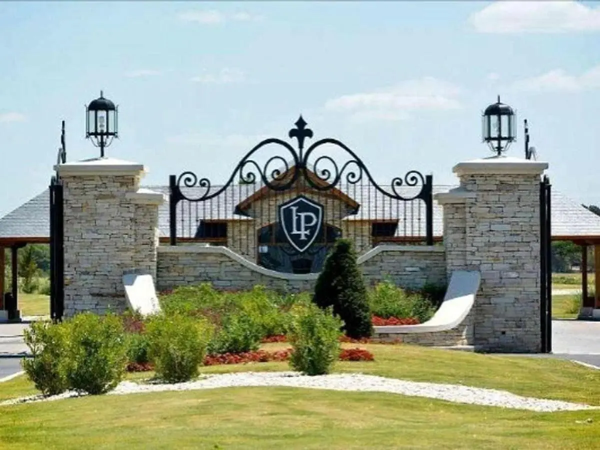 Lote a la Laguna  en Venta en La Providencia Resort & Country Club, Canning 4