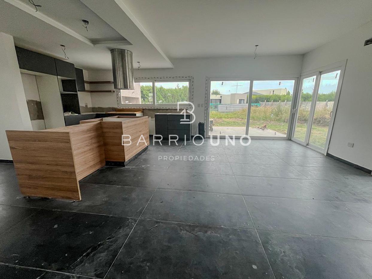 Casa en Venta 4 dormitorios en Santa Ines Canning, Esteban Echeverría