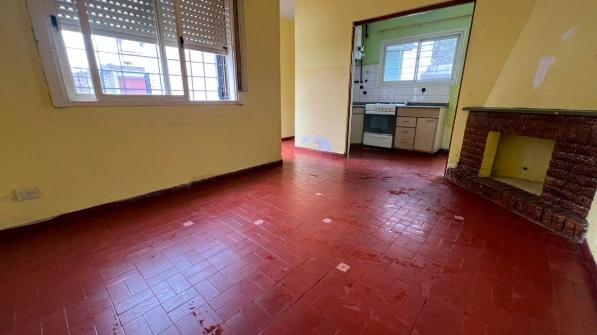 Foto de Casa de 50 m² con 2 dormitorios en venta en Monte Grande, imagen 3
