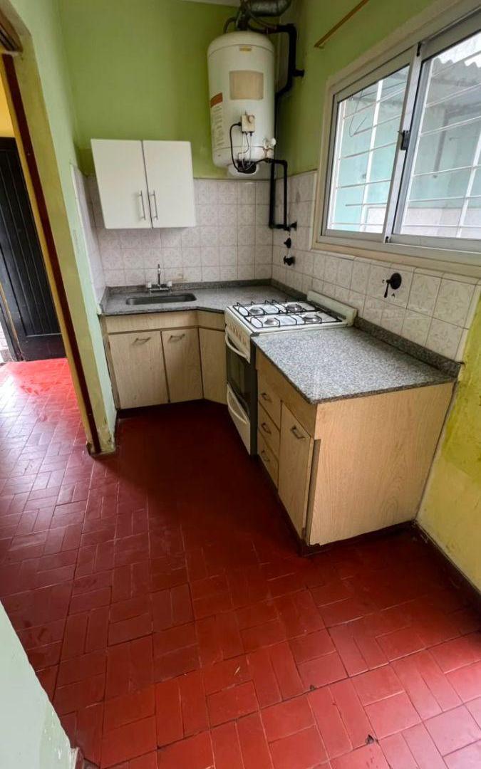 Foto de Casa de 50 m² con 2 dormitorios en venta en Monte Grande, imagen 4