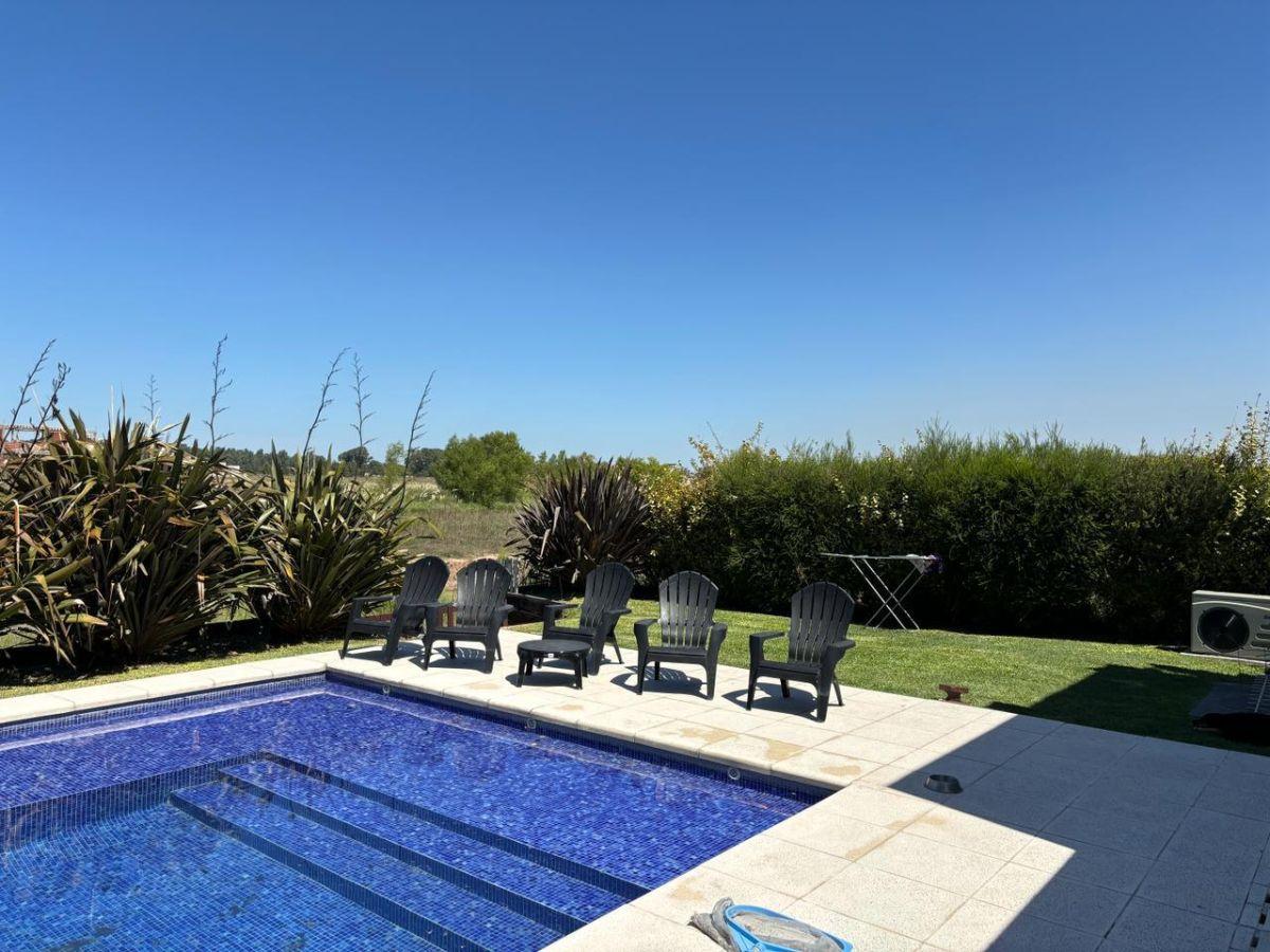 Foto de Casa de 230 m² con 4 habitaciones en venta en Tiempos de Canning, imagen 1