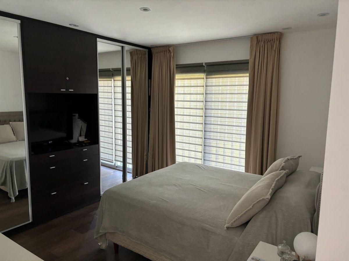 Foto de Casa de 230 m² con 4 dormitorios en alquiler en Tiempos de Canning, imagen 2