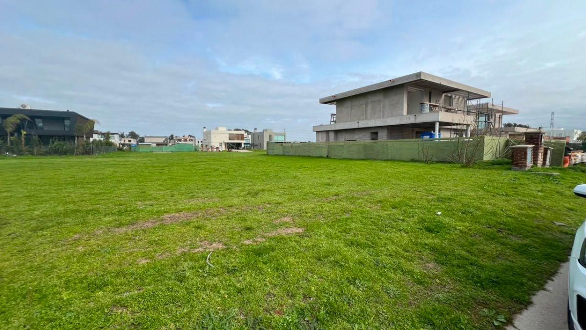 Foto de Terreno de 601 m² en venta en Canning Chico - Permuta, imagen 5