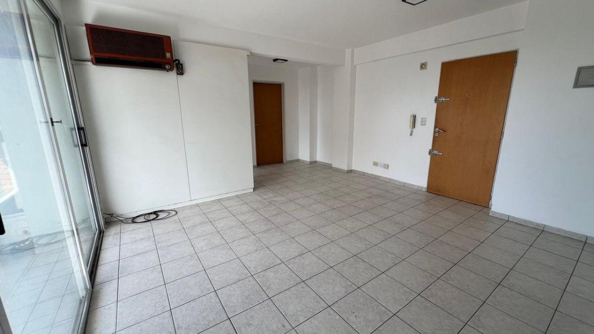 Foto de Departamento 2 ambientes céntrico en alquiler en Monte Grande, imagen 5