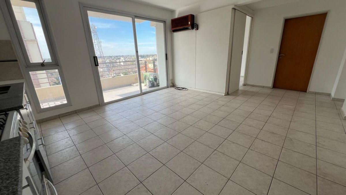 Foto de Departamento 2 ambientes céntrico en alquiler en Monte Grande, imagen 1