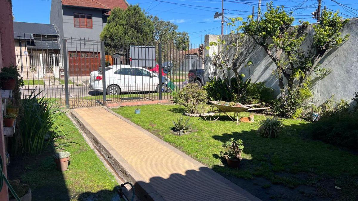 Foto de Casa de 120 m² sobre terreno de 260 m² con 4 dormitorios en venta en, imagen 3