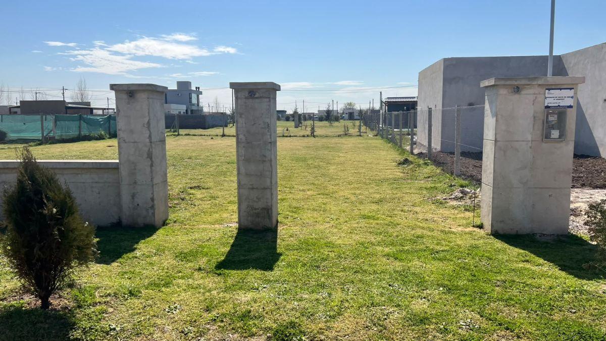 Foto de Lote con Escritura de 300 m2 en el Barrio Estilo Campo Canning, imagen 5