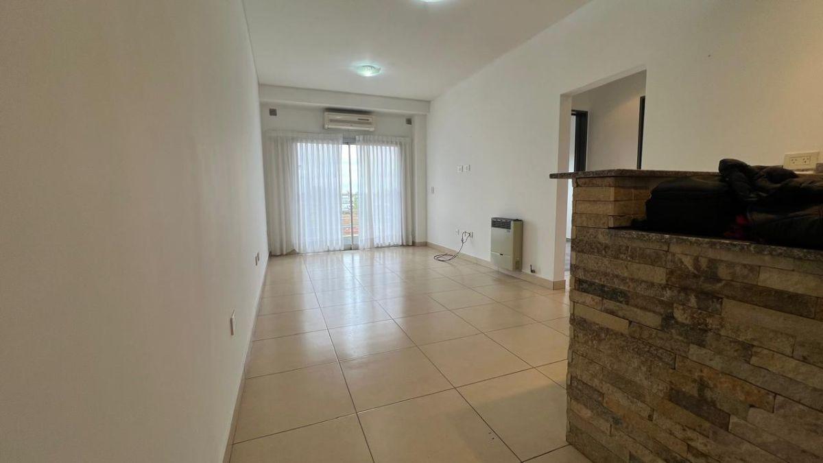 Foto de Departamento de 2 ambientes en venta y alquiler en Monte Grande, imagen 1
