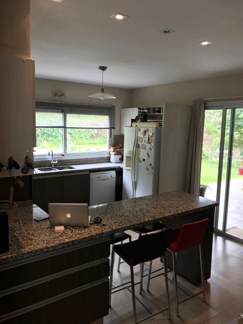 Foto de Casa a le venta en La Rufina, imagen 2