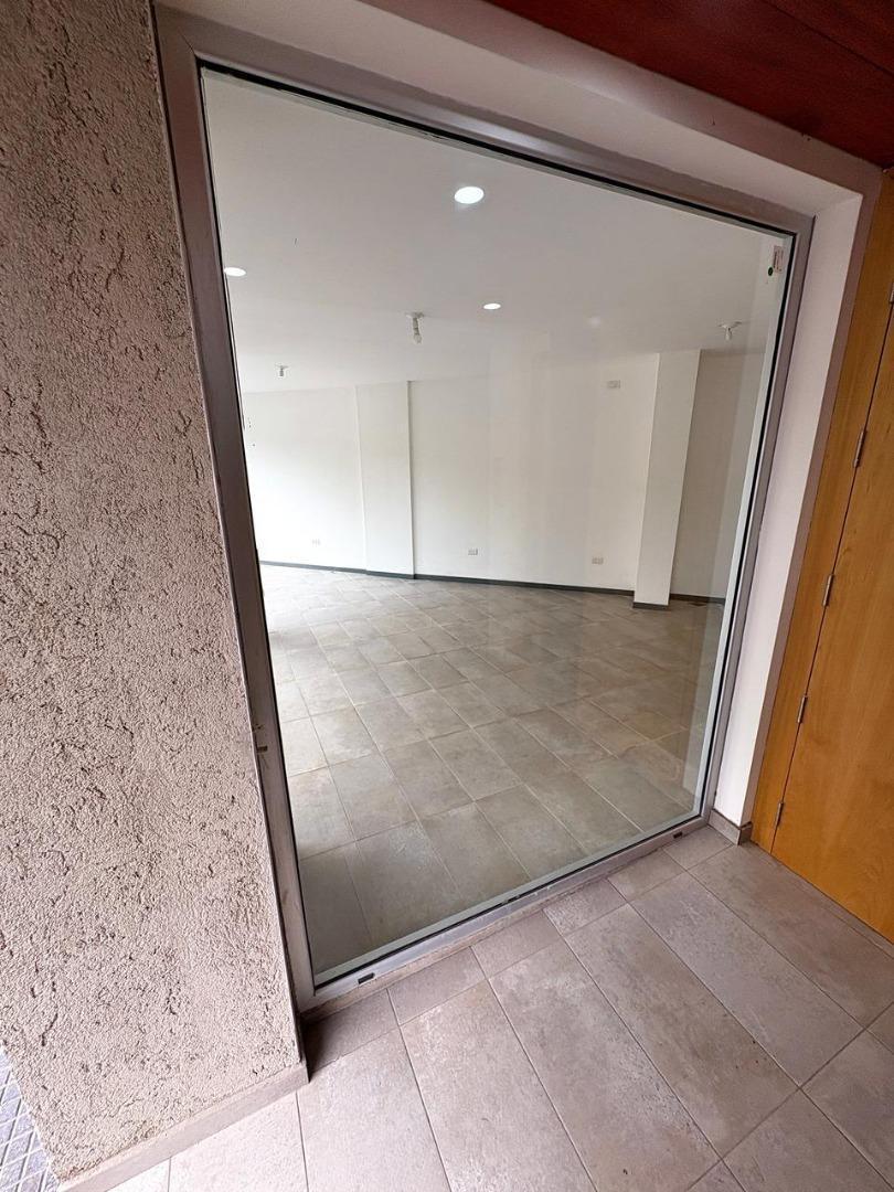 Foto de Local Comercial en Alquiler, imagen 3
