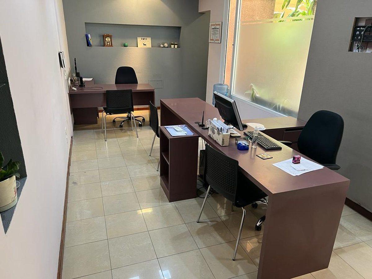 Venta Oficina en Barrio Norte Planta Baja 5