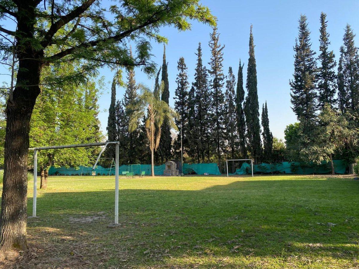 Venta B° Las Victorias Lote Esquina Unico 930 m² 5