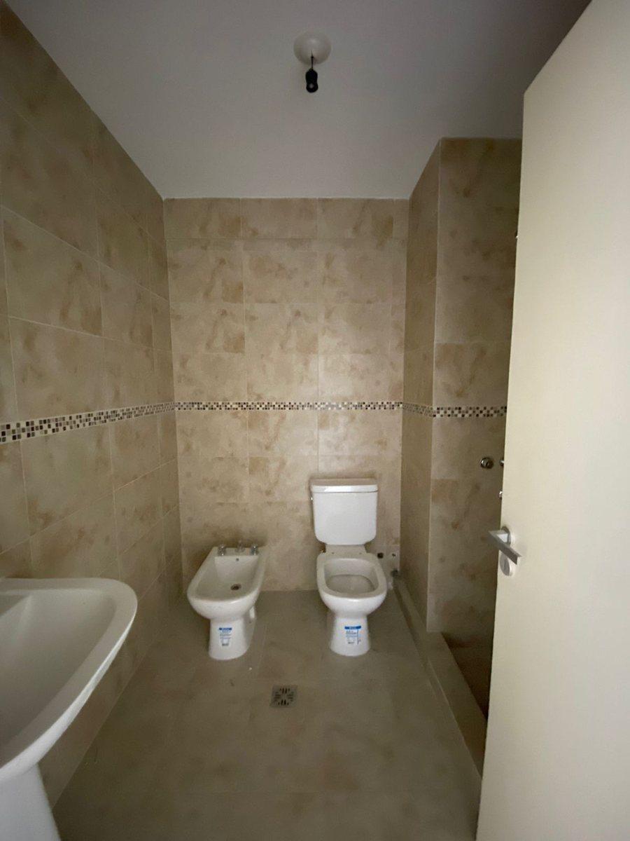Venta Departamento 2 Dorm. a Estrenar 5