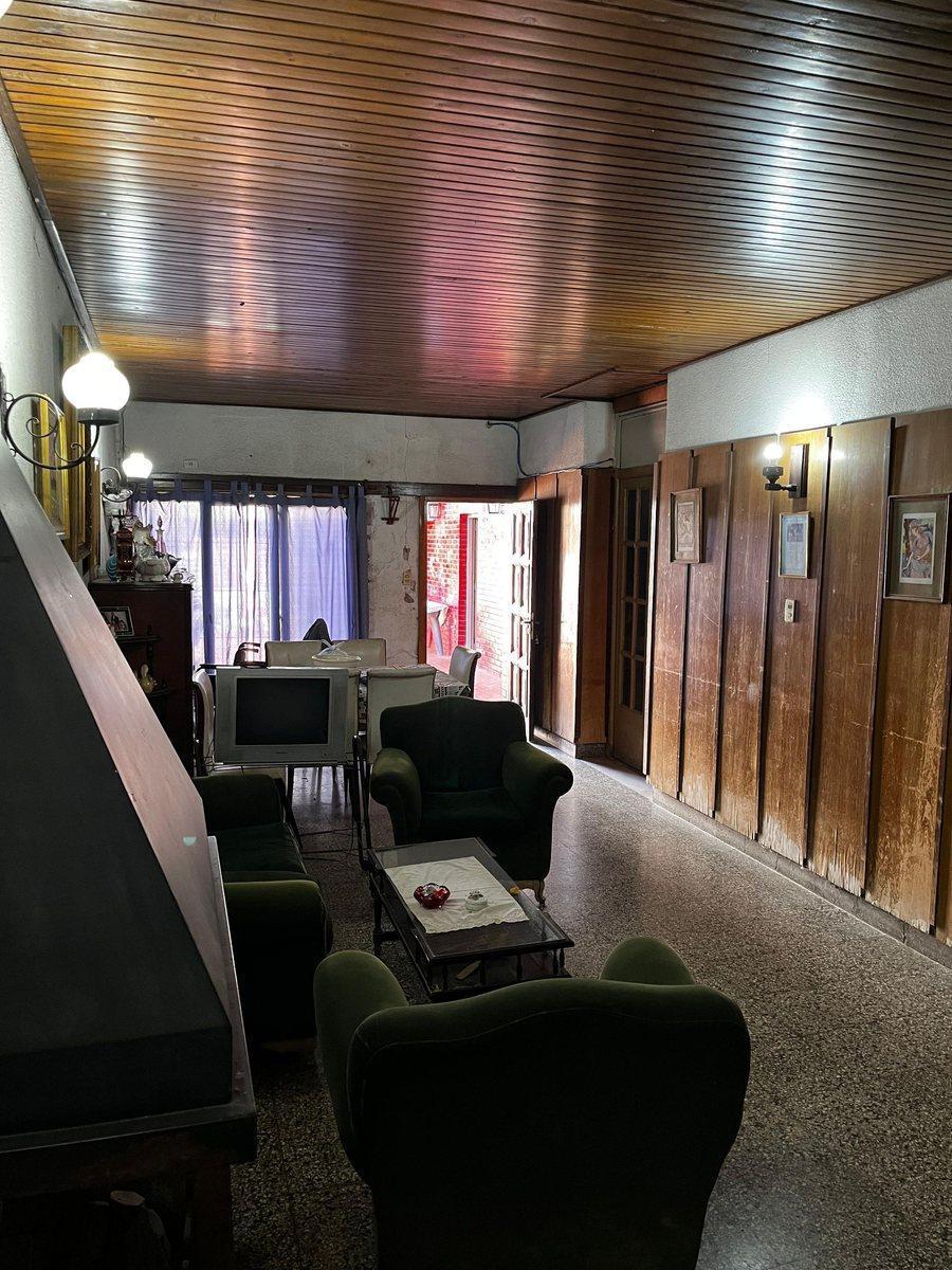 Venta Casa a Refaccionar San Miguel de Tucuman 1