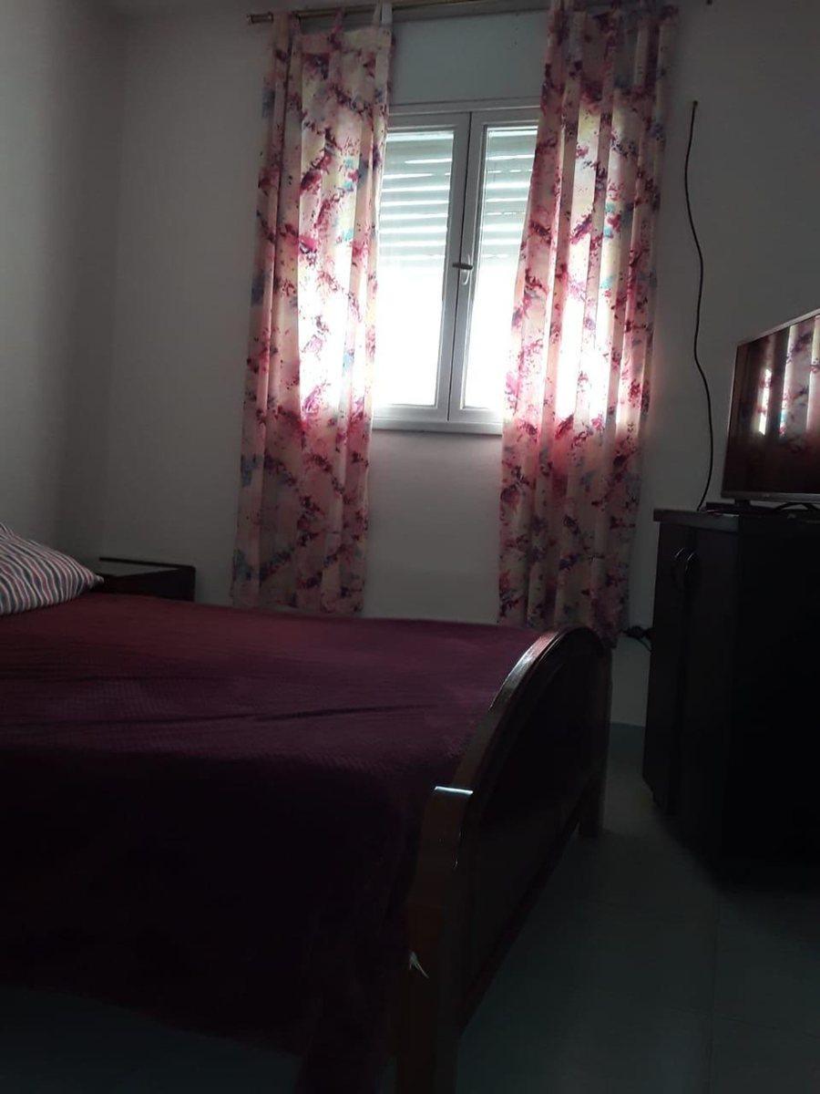 Venta Departamento 2 Dorm. Barrio Sur C/coch 5