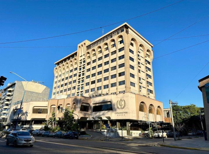 ALQUILER PLANTA COMERCIAL 480 M2 | HOTEL CATALINAS 1