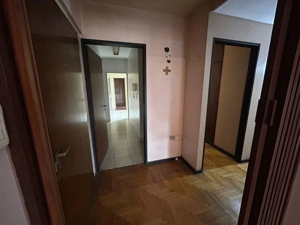 DEPTO EN VENTA BARRIO NORTE 3 DORM CON COCHERA 5
