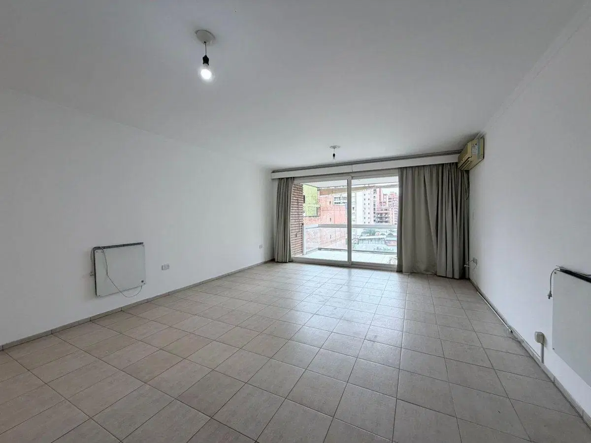 VENTA DEPARTAMENTO 2 DORMITORIOS BARRIO NORTE 2