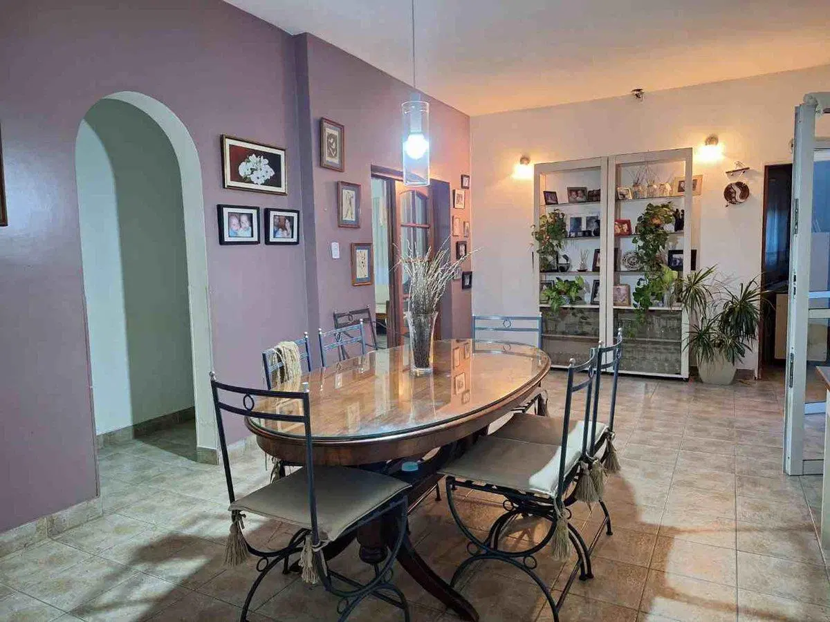 VENTA CASA LOS CEIBOS 444 A 2 CUADRAS DE AV ACONQU 5
