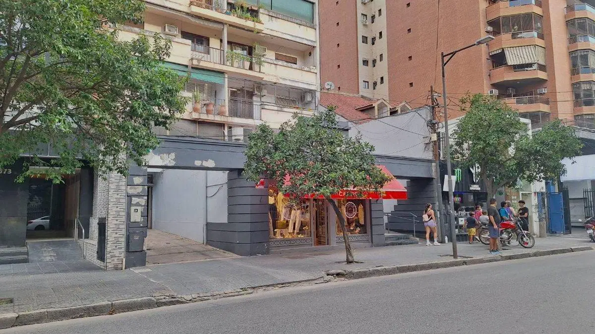 DEPARTAMENTO BARRIO NORTE 2 DORM + DEP. FRENTE P.2 5