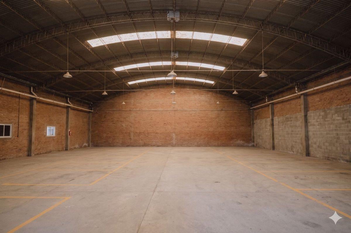 ALQUILER GALPON 1500m2 AV CAMINO DEL PERU 600