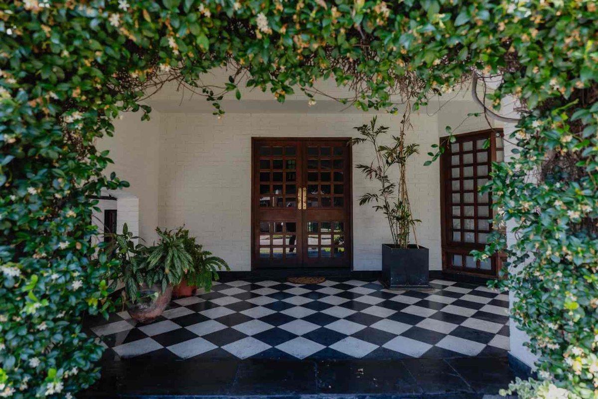 VENTA CASA 5 DORMITORIOS "BEVERLY HILLS"