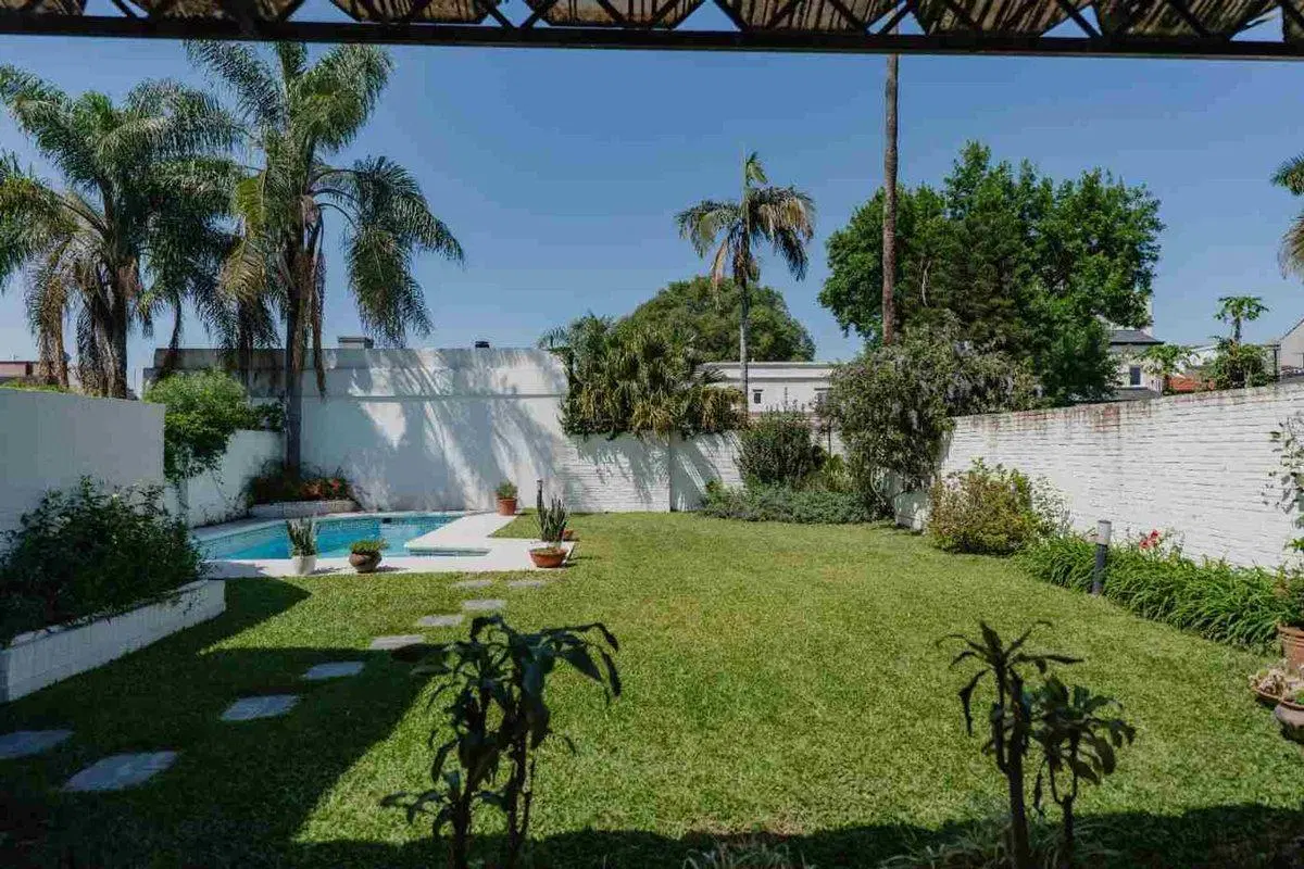 VENTA CASA 5 DORMITORIOS "BEVERLY HILLS" 5