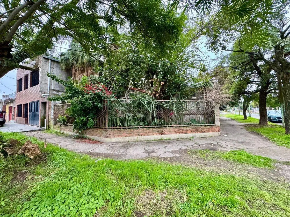 VENTA TERRENO ESQUINA 4