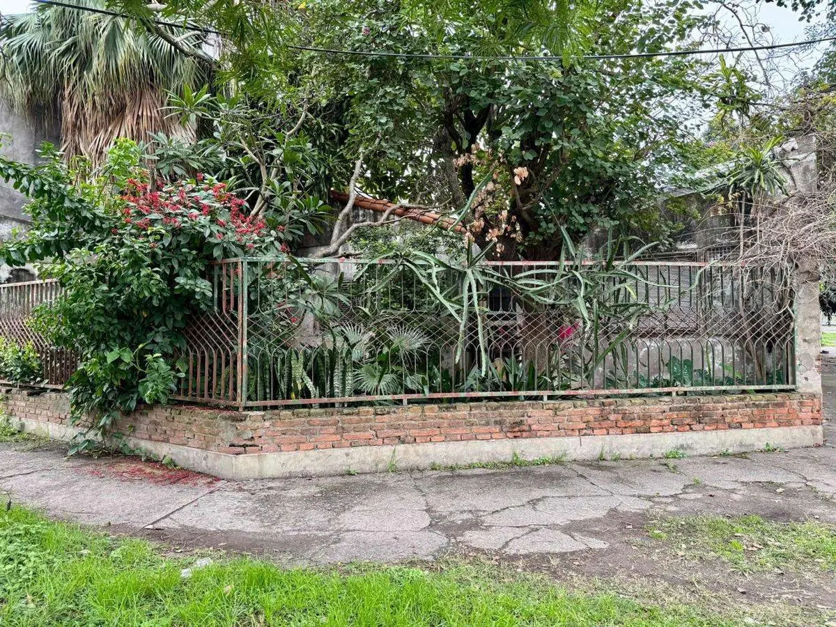 VENTA TERRENO ESQUINA 5