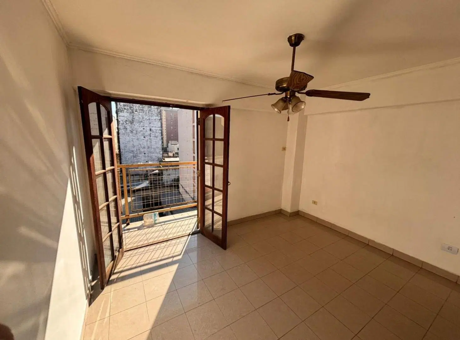 VENDO DEPTO 3 DORMITORIOS BARRIO NORTE 4