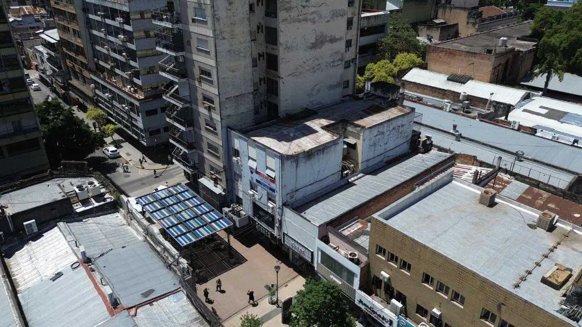 VENTA EDIFICIO COMERCIAL PEATONAL MICROCENTRO 3