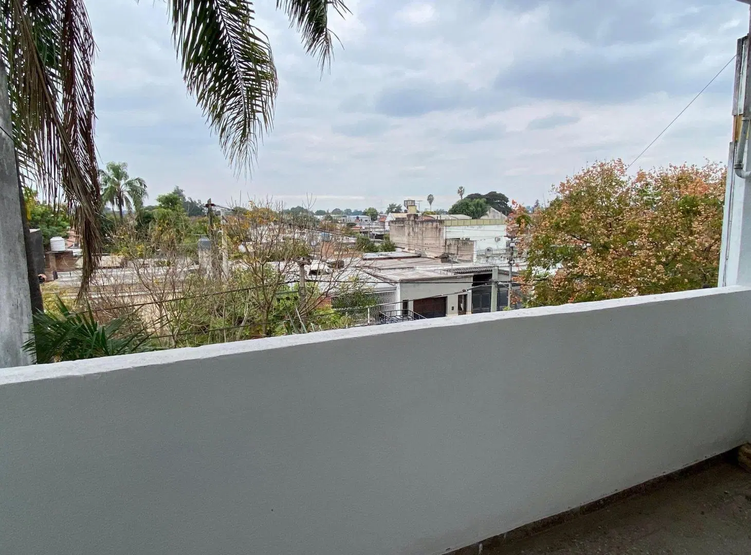 VENTA DE DEPTO CON BALCON 3 DORM EN B° DIZA- SMT 5