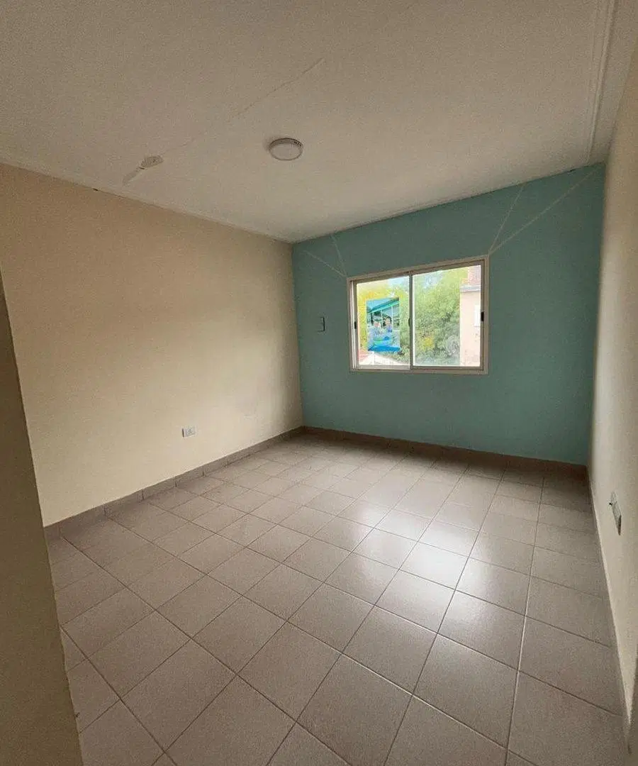 VENDO DUPLEX 3 HABITACIONES BARRIO CERRO LAS ROSAS 5