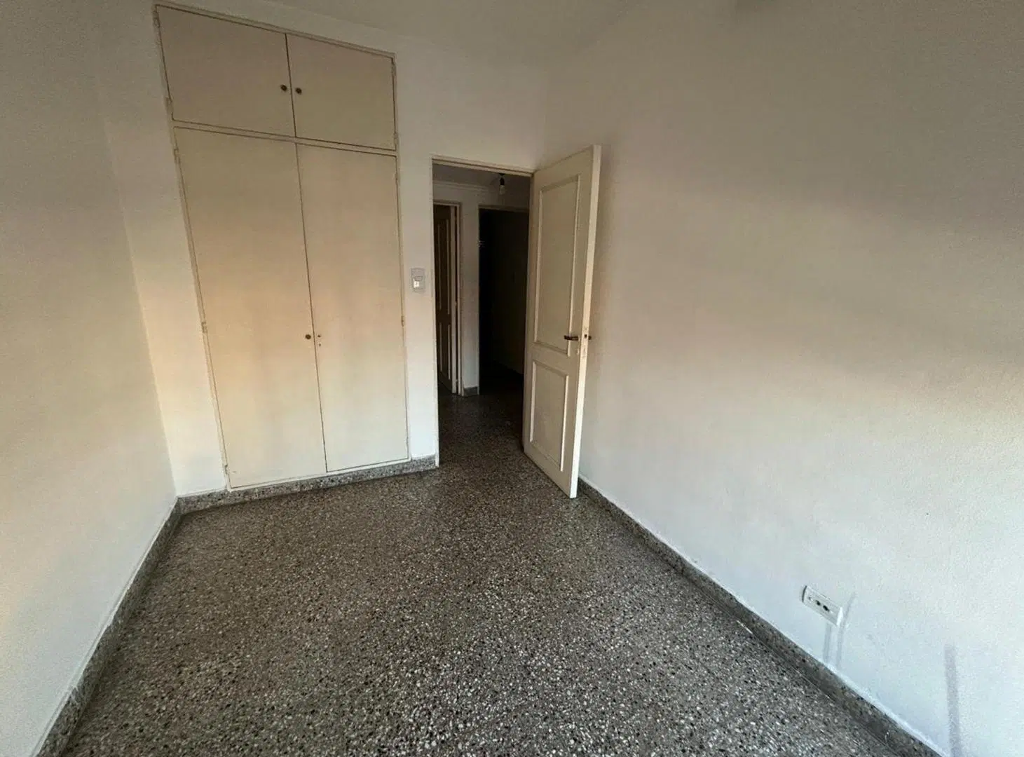 VENTA DEPARTAMENTO 3 DORM SEMIPISO EN MICROCENTRO 5
