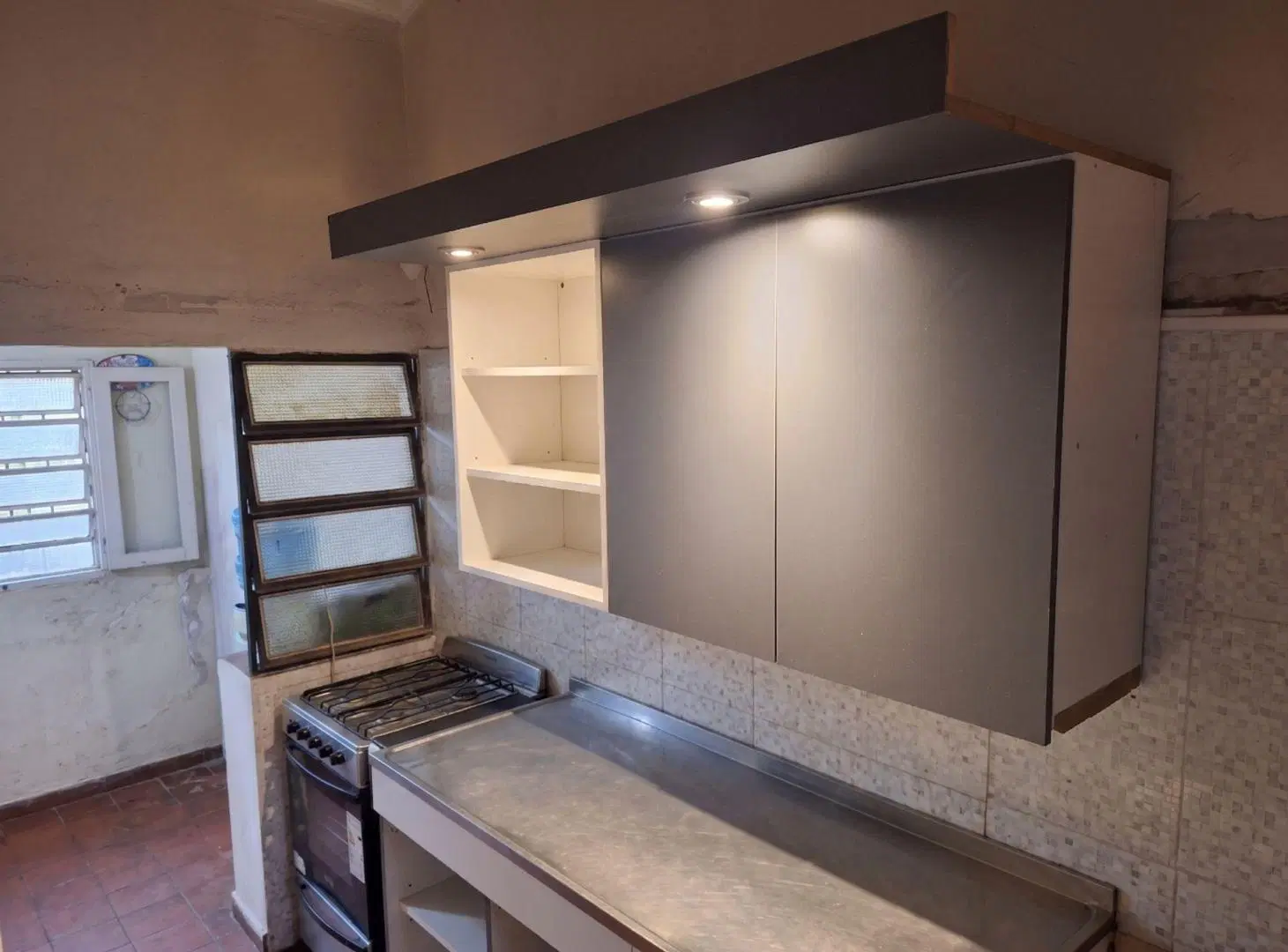 VENTA CASA SOBRE AVENIDA BELGRANO 3700- 3 DORM 3