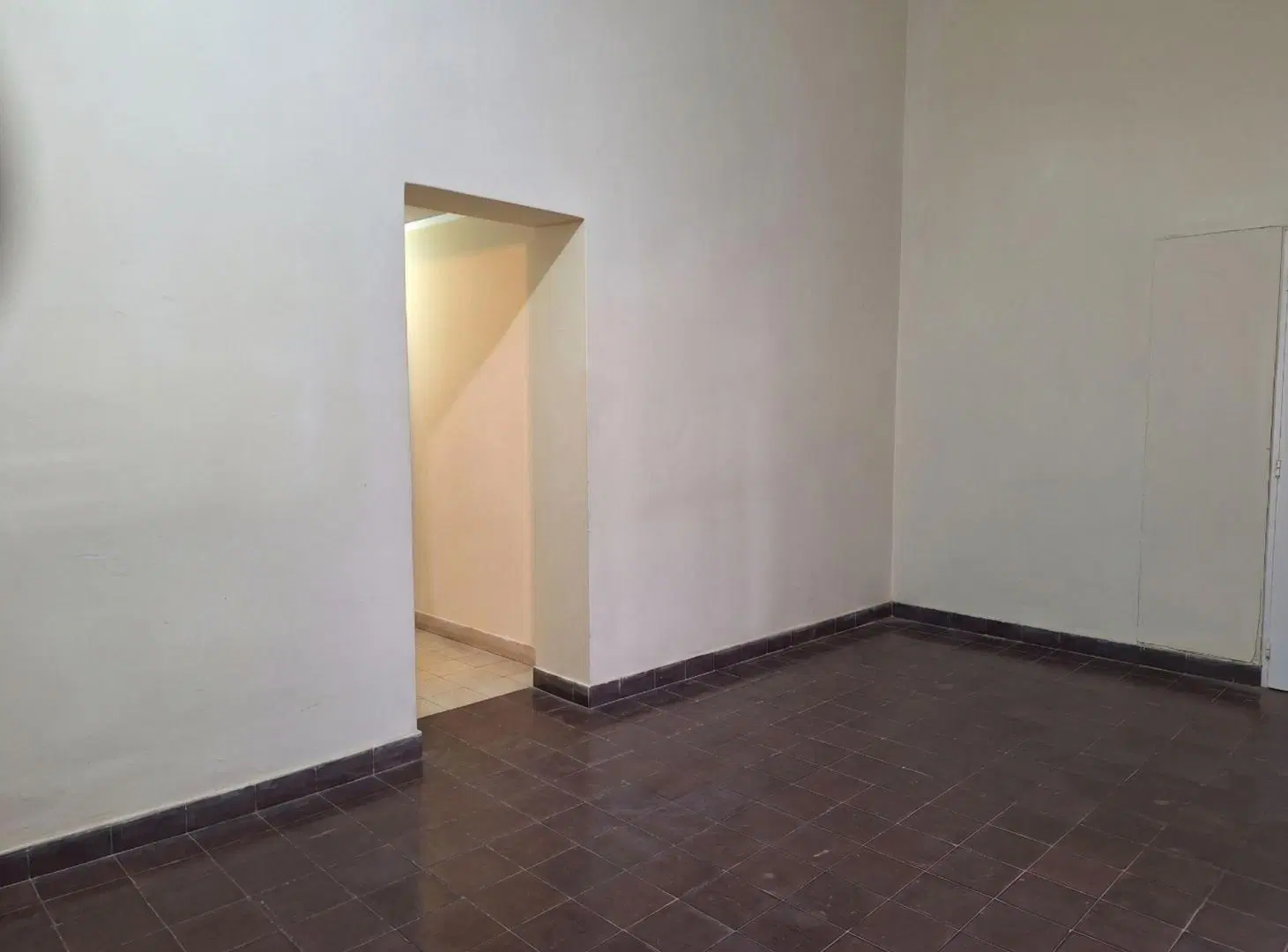 VENTA CASA SOBRE AVENIDA BELGRANO 3700- 3 DORM 4