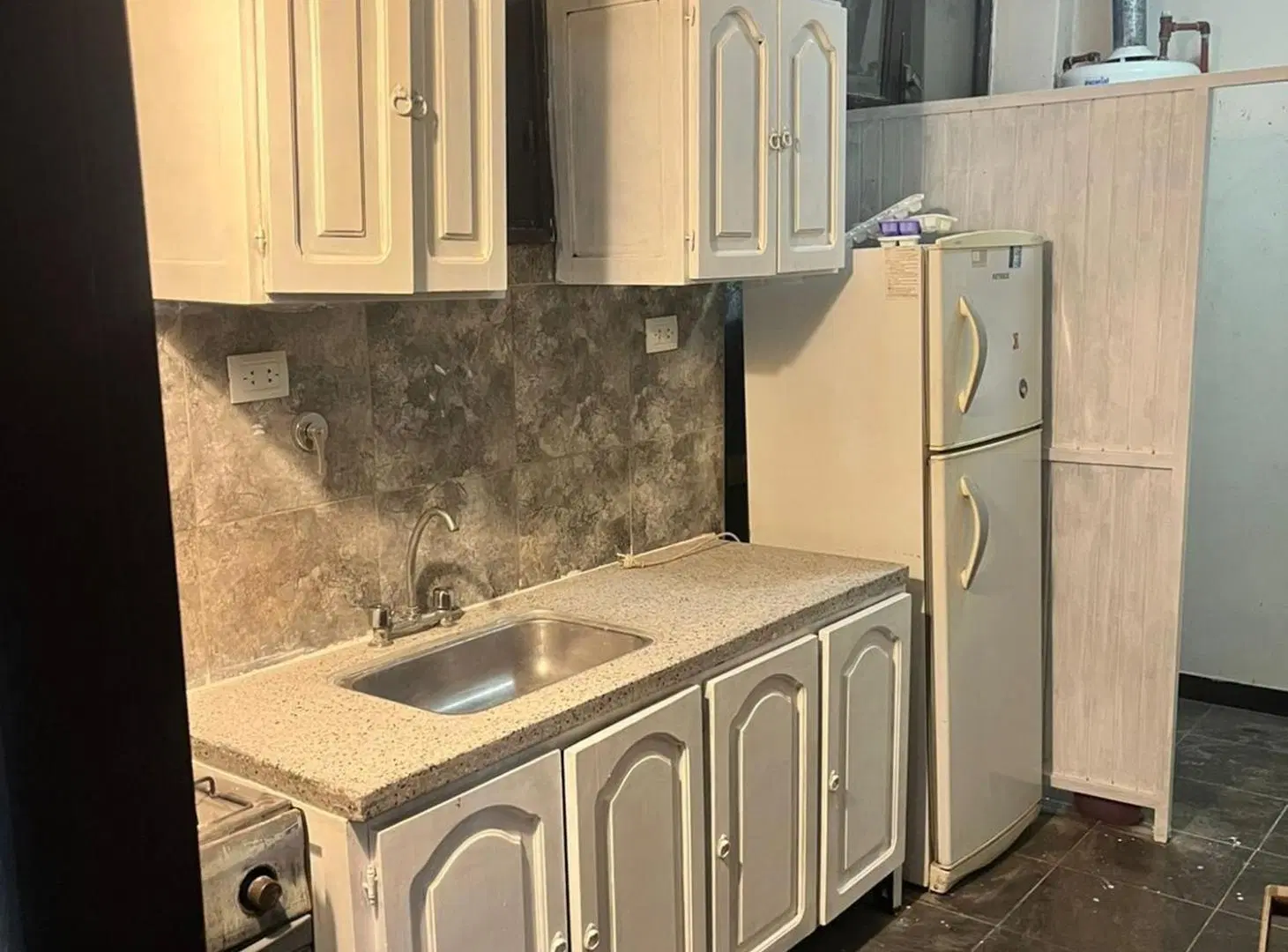 VENTA DEPTO 2 DORMITORIOS MICRO CENTRO 4