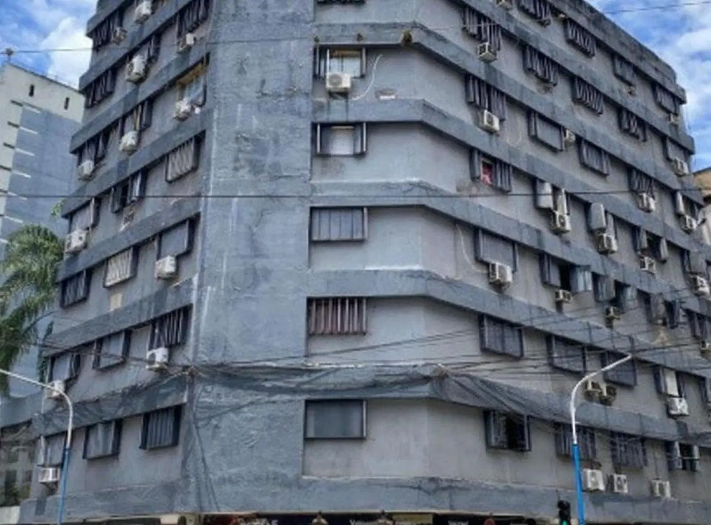 VENTA DEPTO 2 DORM Y 2 BAÑOS EN BARRIO NORTE- SMT 5