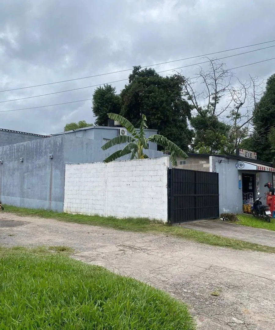 Duplex yerba buena, Boulevard 700 3