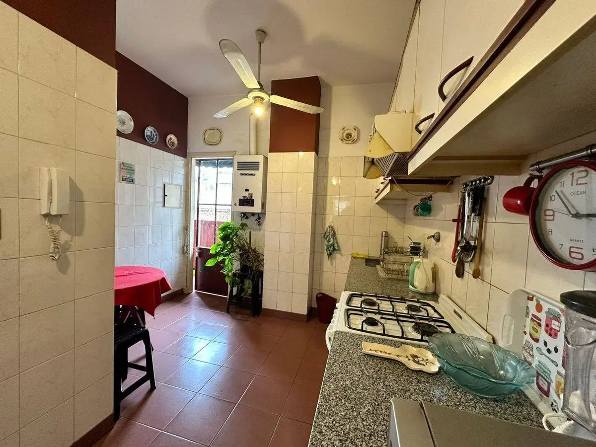 Venta dpto 3 dormitorios Microcentro 2