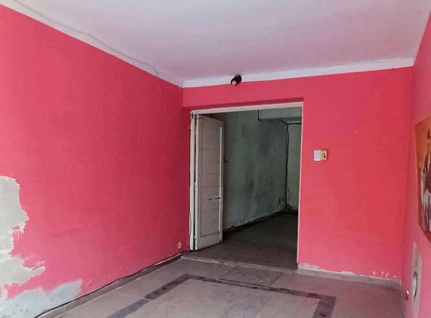 A RECICLAR CASA CON COCHERA - ZONA PZLETA. MITRE 2