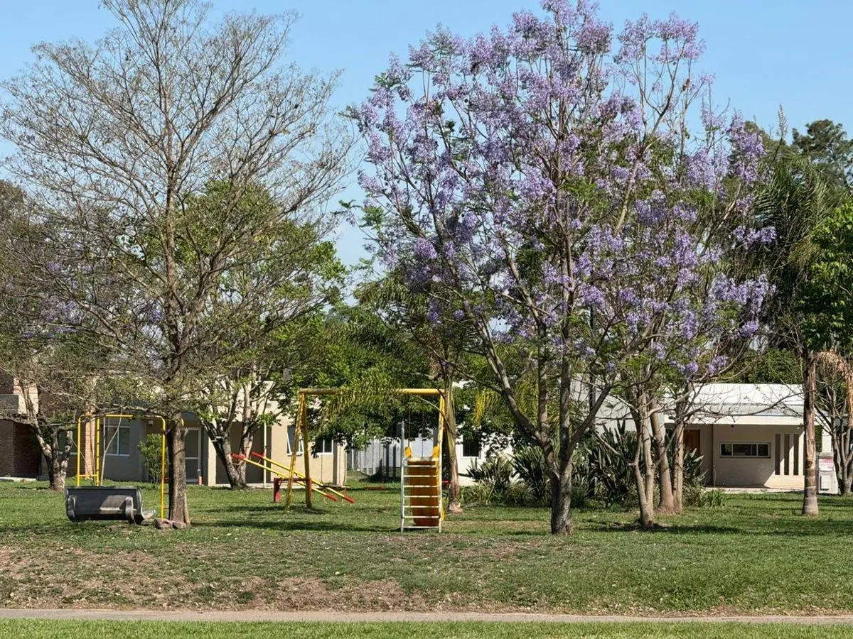 VENTA TERRENO CENTRAL PRADERAS DEL NOGAL 3