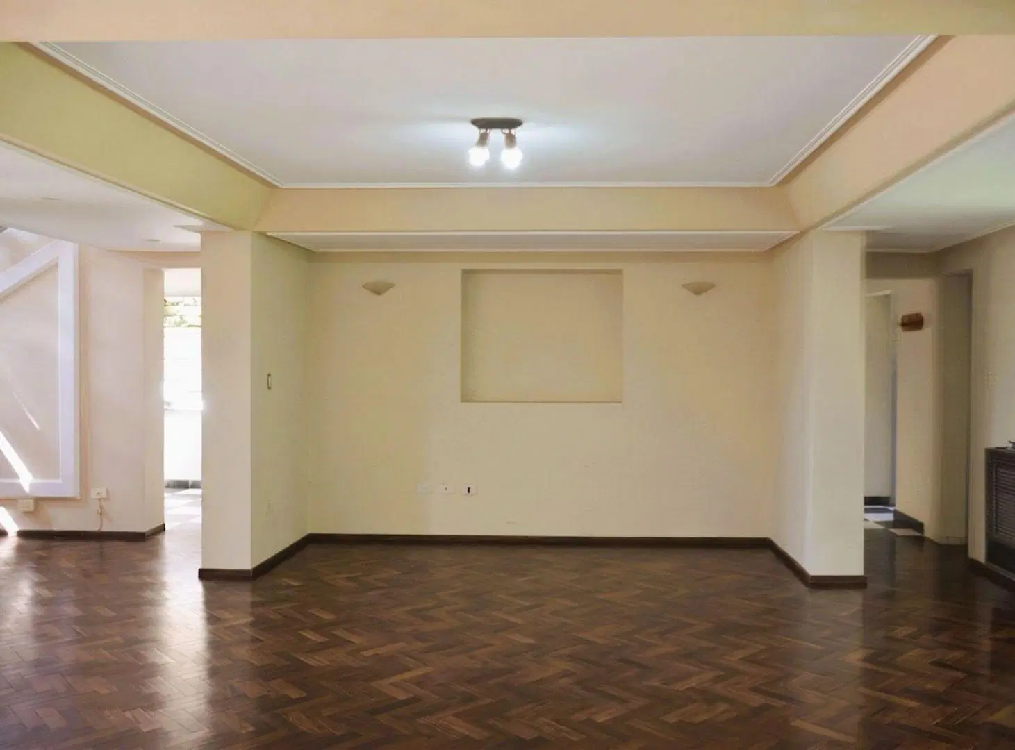 VENTA CASA 3 DORMITORIOS MAS PILETA YERBA BUENA 2
