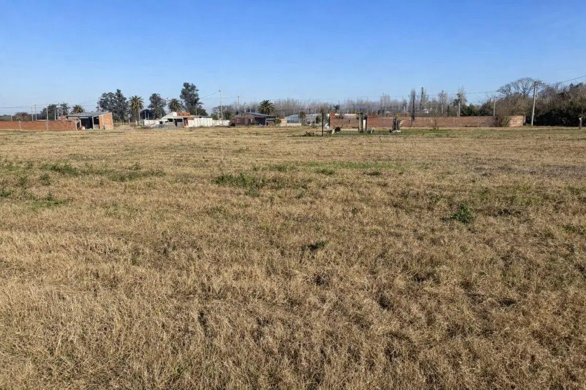 LOTE EN VENTA EN BARRIO CERRADO - NUEVO LULES 2