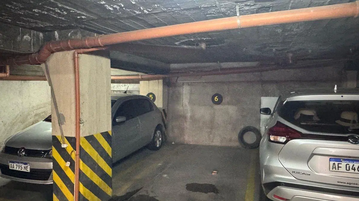 VENTA 2 COCHERAS BARRIO NORTE, CALLE SANTIAGO 160 4