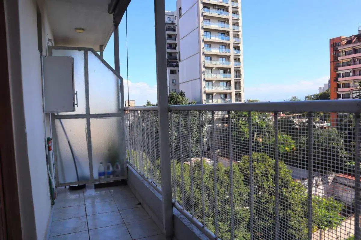 VENTA MONOAMBIENTE CON DIVISION B SUR 5