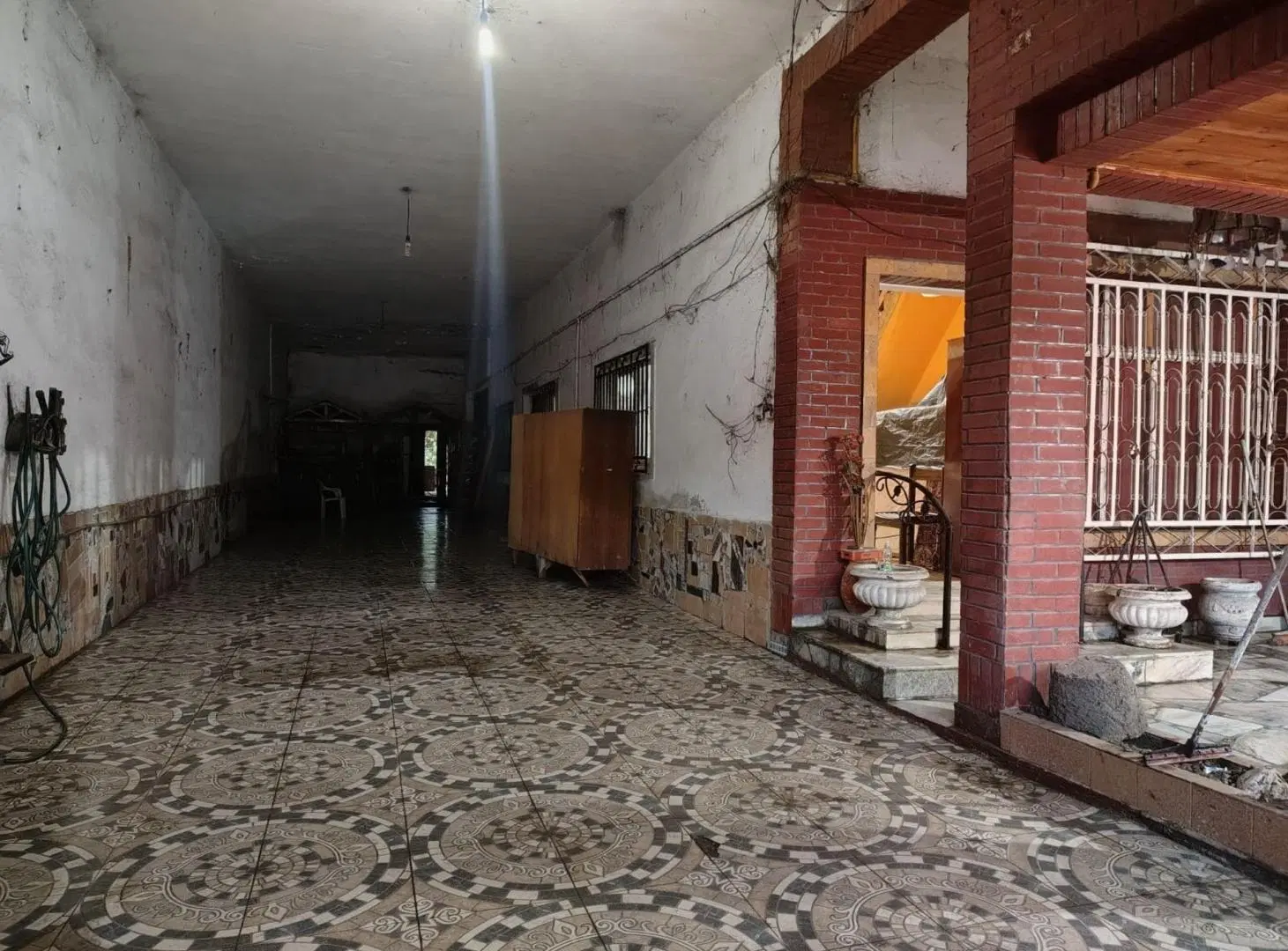 VENTA CASA 5 DORM-PARA USO COMERCIAL O RESIDENSIAL 3